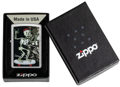 Зажигалка ZIPPO Скейтборд с покрытием поцарапанный хром | Skateboard Design Street Chrome, латунь/сталь, серебристая, 38x13x57 мм