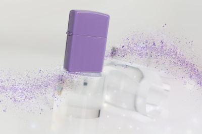 Зажигалка ZIPPO классическая с лавандовым матовым покрытием | Smoky Lavender Matte, латунь/сталь, лавандовая, матовая, 38x13x57 мм