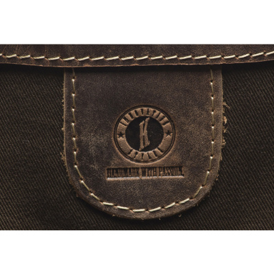 Портфель KLONDIKE 1896 коллекция «ЗЕМЛЯ ПРЕДКОВ | NATIVE», натуральная кожа в коричневом цвете, 38 х 14 х 33 см