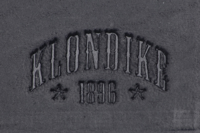 Бумажник KLONDIKE 1896 коллекция «ЮКОН | YUKON», натуральная кожа в черном цвете, 10,5 х 2,5 х 9 см
