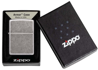 Зажигалка ZIPPO Armor® c античным серебристым покрытием | Antique Silver, латунь/сталь, серебристая, 38x13x57 мм