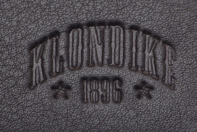 Бумажник KLONDIKE 1896 коллекция «ПРИИСК | CLAIM», натуральная кожа в коричневом цвете, 12 х 2 х 9,5 см