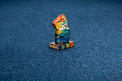 Зажигалка ZIPPO Цветная с покрытием Искусственно состаренная латунь на 540 | Colorful Design 540 Tumbled Brass, латунь/сталь, разноцветная, 38x13x57мм