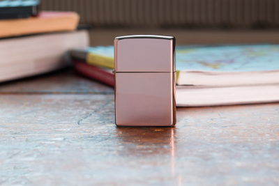 Зажигалка ZIPPO классическая с глянцевым покрытием розовое золото | Classic High Polish Rose Gold, латунь/сталь, розовое золото, глянцевая, 38x13x57мм